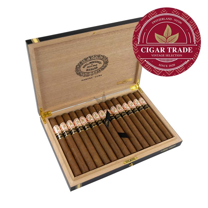 Hoyo de Monterrey Double Coronas Gran Reserva 2013 (15)