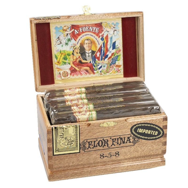 Arturo Fuente Gran Reserva Flor Fina 8-5-8 Maduro (25)