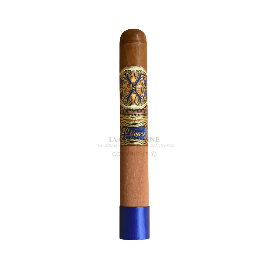 Arturo Fuente FFOX 20th Anniversary Believe (1)