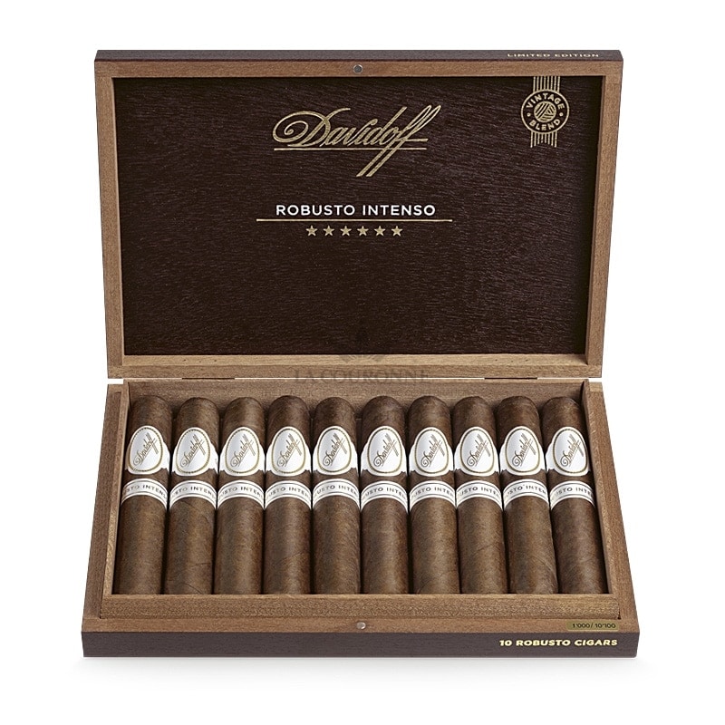 Davidoff Robusto Intenso L.E. 2020 (10)