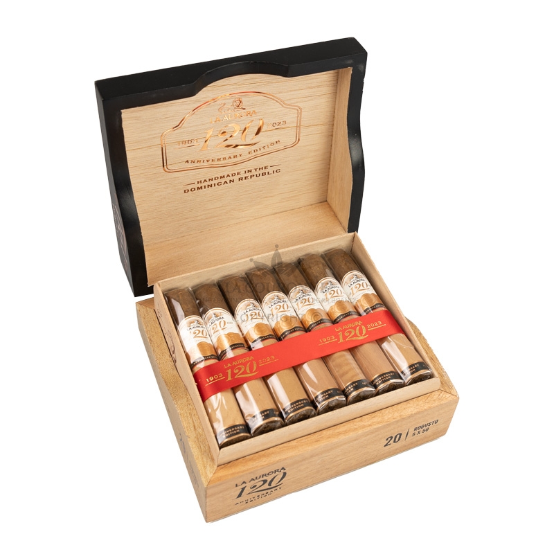 La Aurora 120 Anniversary Robusto (20)