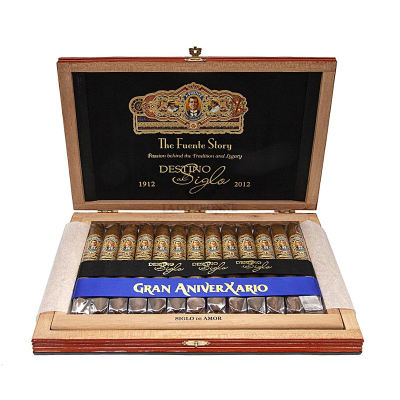 Arturo Fuente Destino Al Siglo De Amor (13)