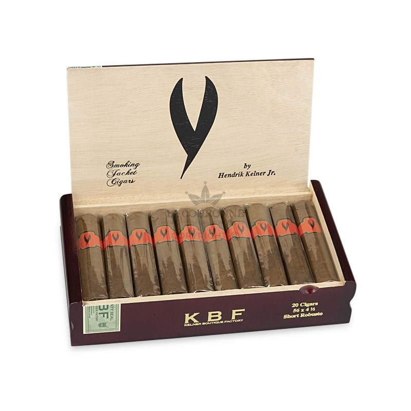 Smoking Jacket Short Robusto (20)