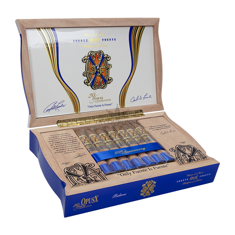 Arturo Fuente FFOX 20th Anniversary Believe (20)