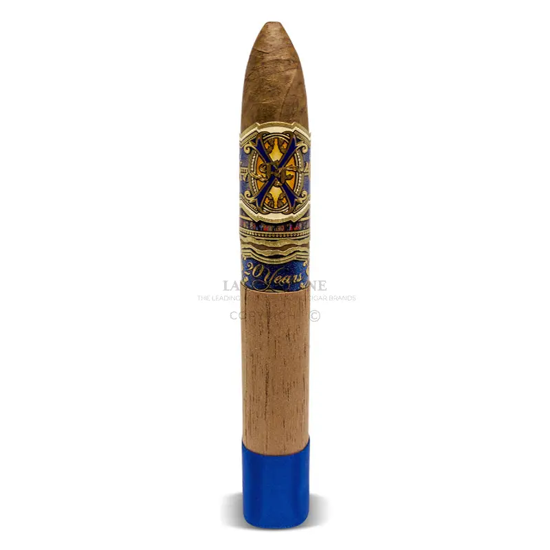 Arturo Fuente FFOX 20th Anniversary Power of the Dream (1)
