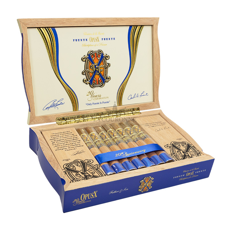 Arturo Fuente FFOX 20th Anniversary Father and Son (20)