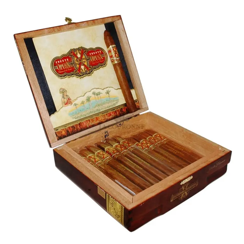 Arturo Fuente FFOX Petit Lanceros (32)