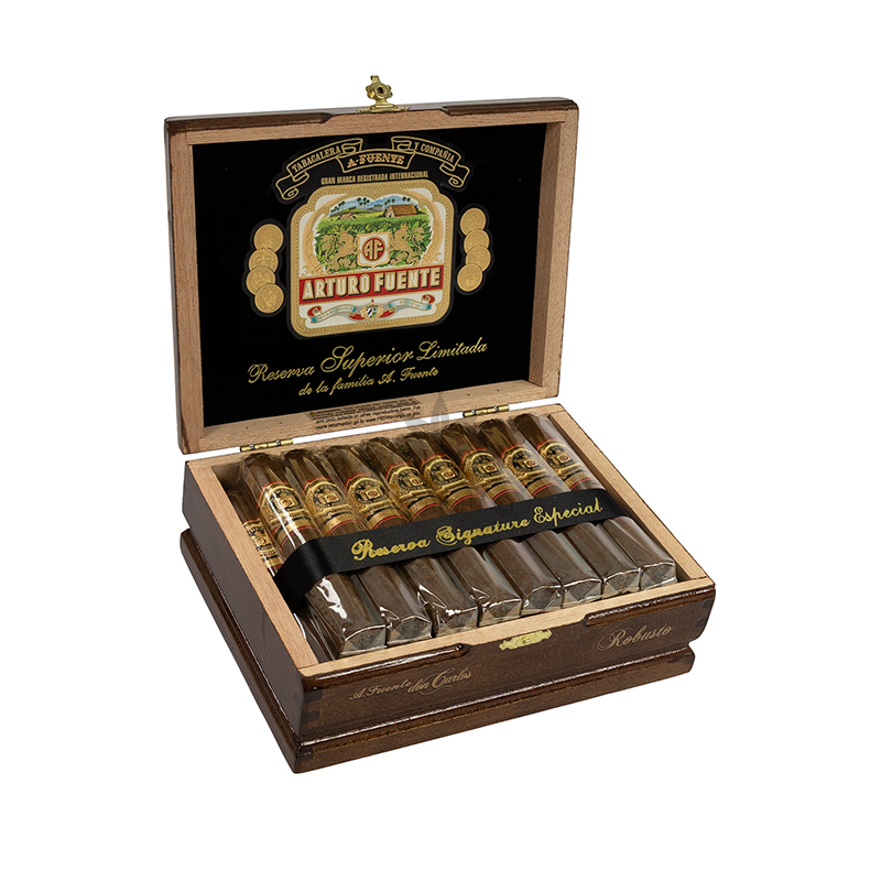 Arturo Fuente Don Carlos Robusto (25)