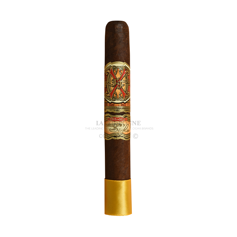 Arturo Fuente FFOX Oro Oscuro Perfecxion No. 4 (1)
