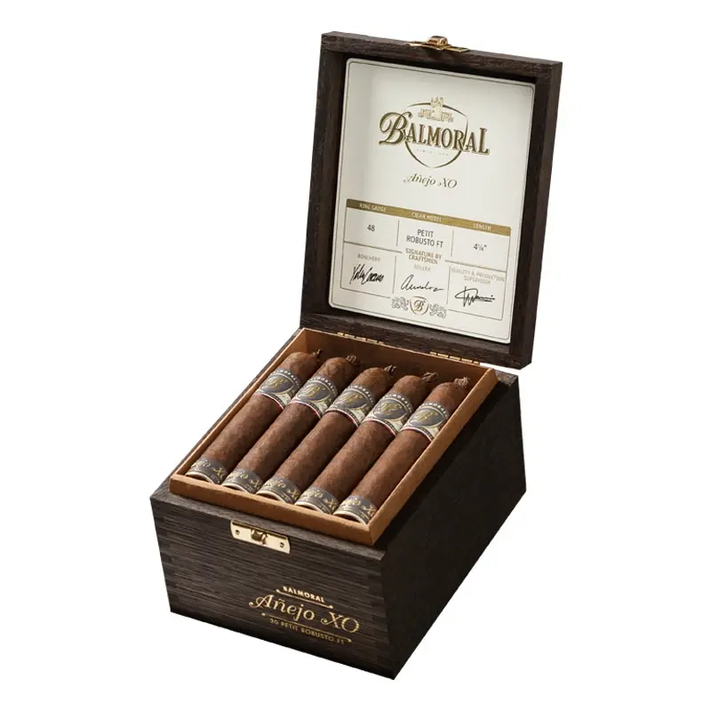 Balmoral Añejo XO Petit Robusto FT (20)