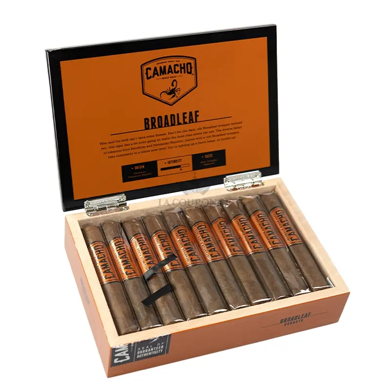Camacho Broadleaf Robusto (20)