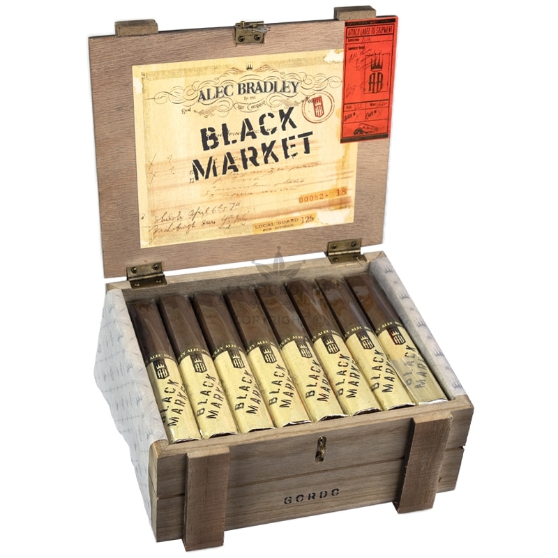 Alec Bradley Black Market Gordo (24)