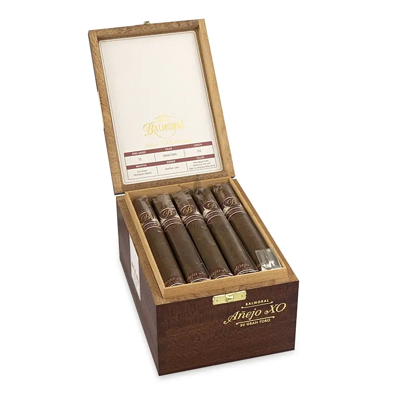 Balmoral Añejo XO Nicaragua Gran Toro (20)