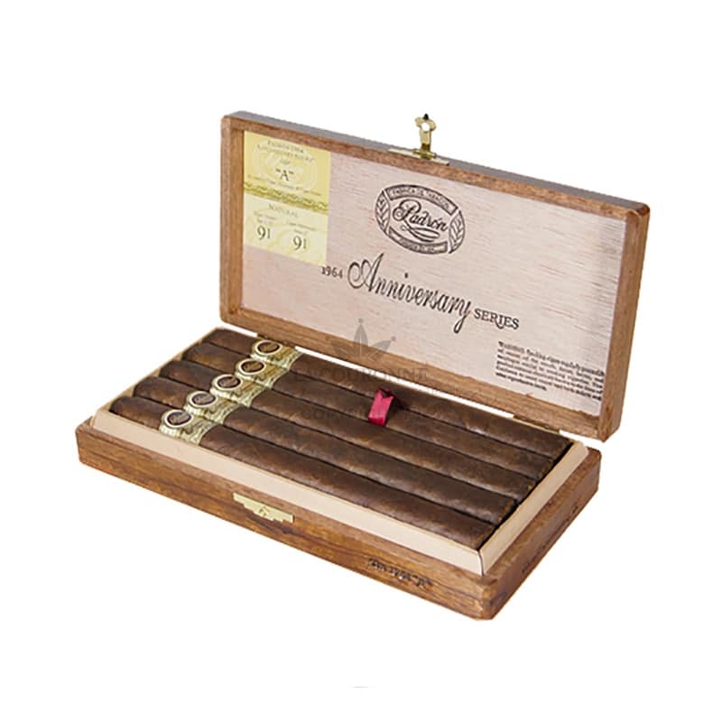 Padron 1964 Anniversary A Maduro (10)