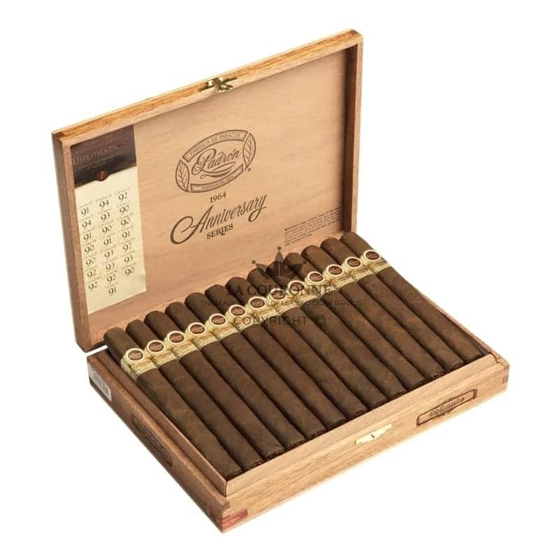 Padron 1964 Anniversary Diplomatico (25)