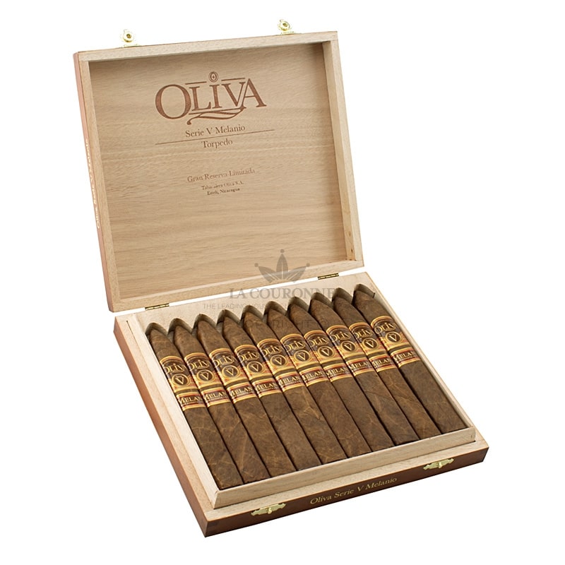 Oliva Série V Melanio Torpedo (10)