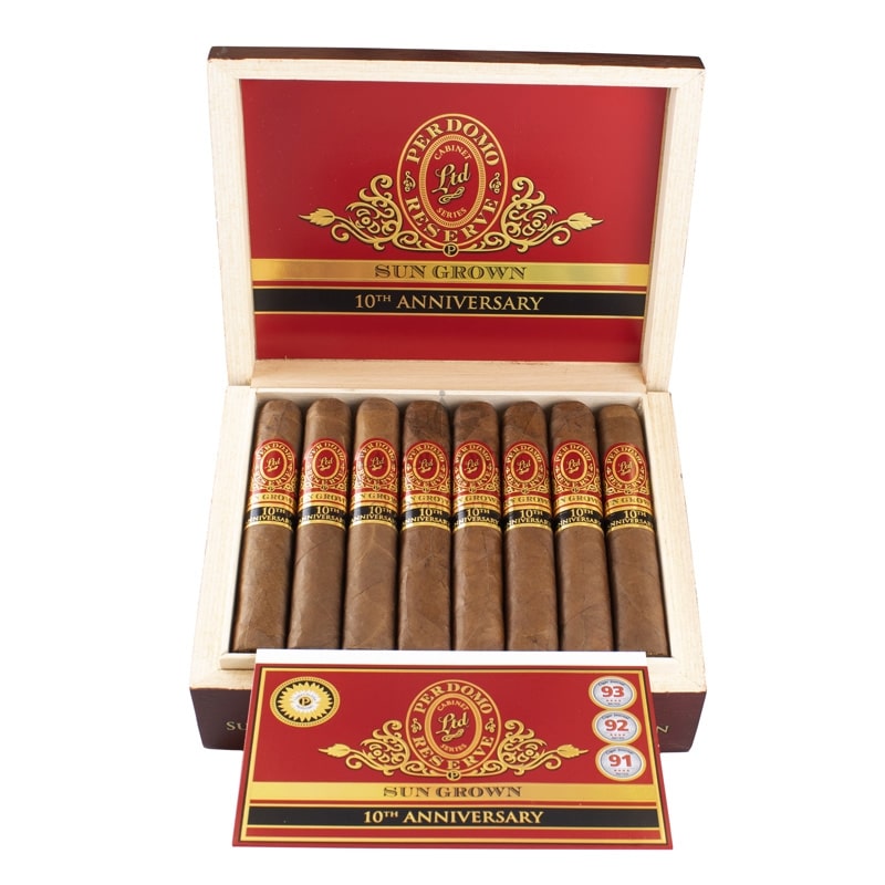 Perdomo Reserve 10th Anniversary Sun Grown BP Super Toro (25)